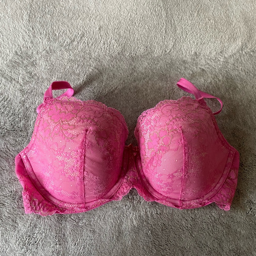 Victoria’s Secret Angel Bra